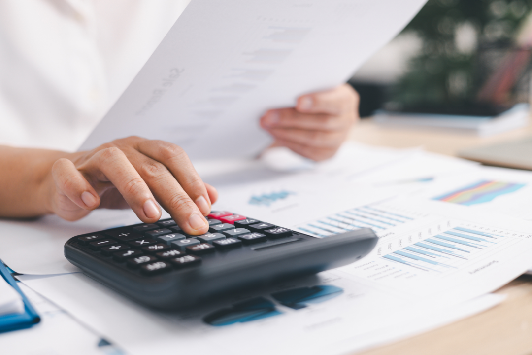 when are roth ira distributions taxable